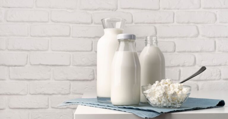 นมโพรไบโอติกส์ คืออะไร มีประโยชน์อย่างไร ควรเลือกอย่างไรดี?