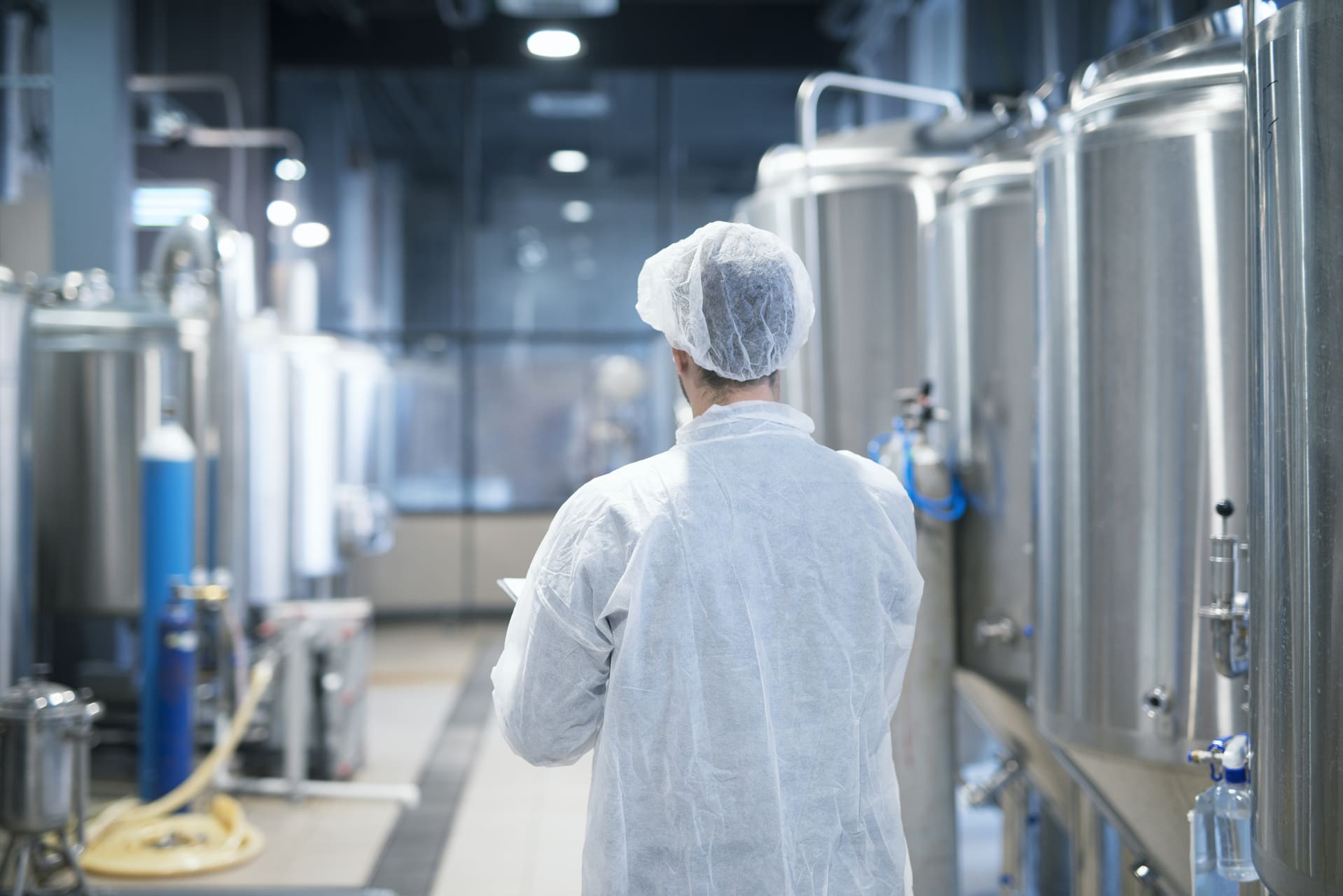 GMP คืออะไร? ทําไมโรงงานผลิตอาหารต้องมี และแตกต่างจาก HACCP อย่างไร